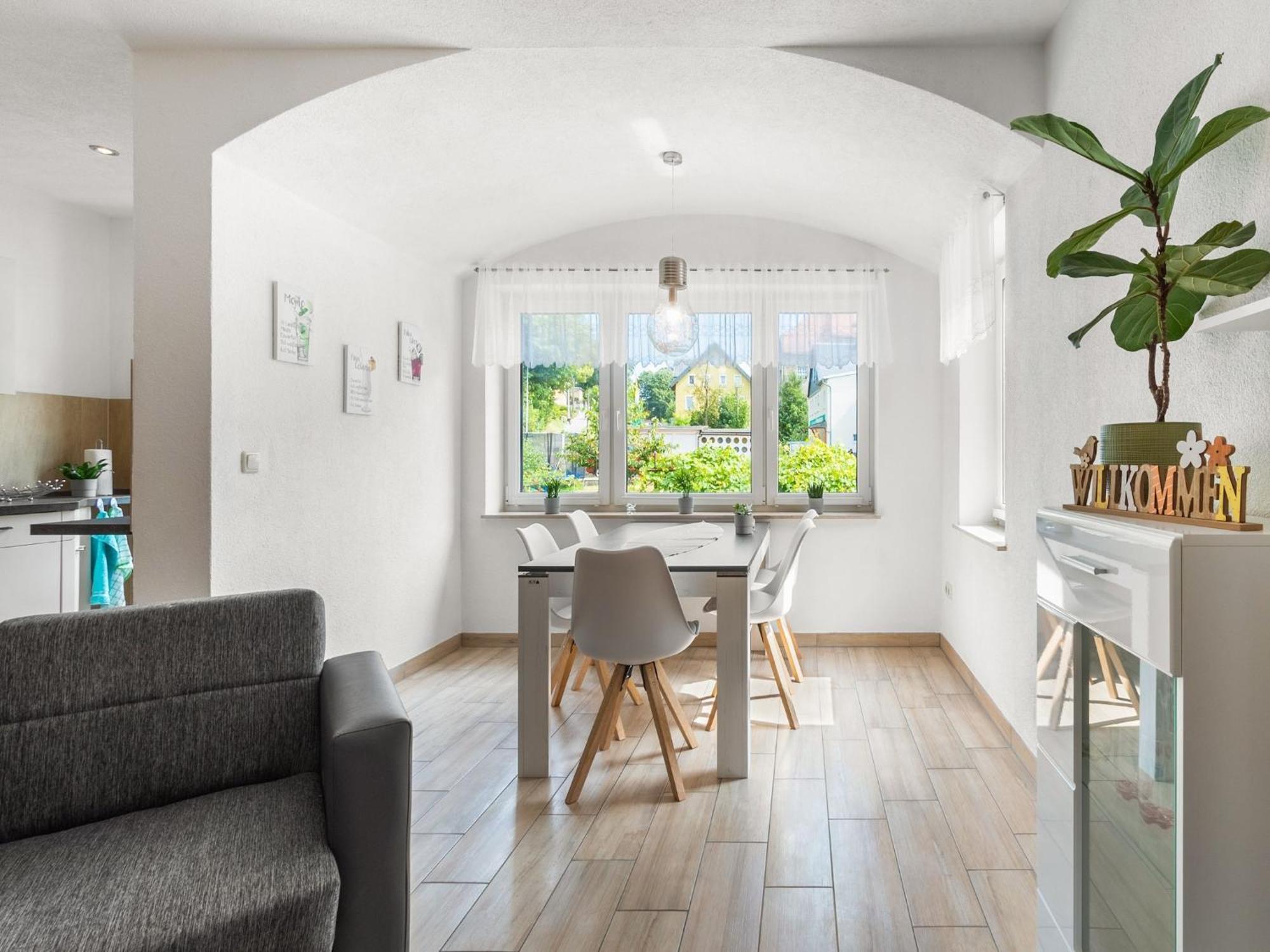 Modern Apartment In Sebnitz With A Terrace In 세브니츠 외부 사진